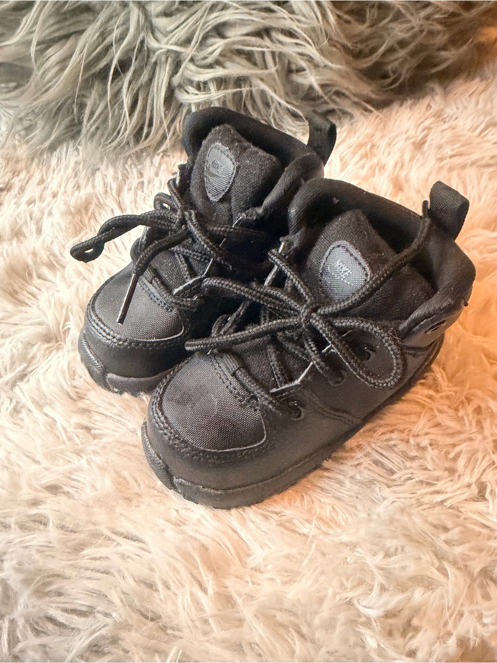 Nike Kids Black High-Top Lace-Up Boots
